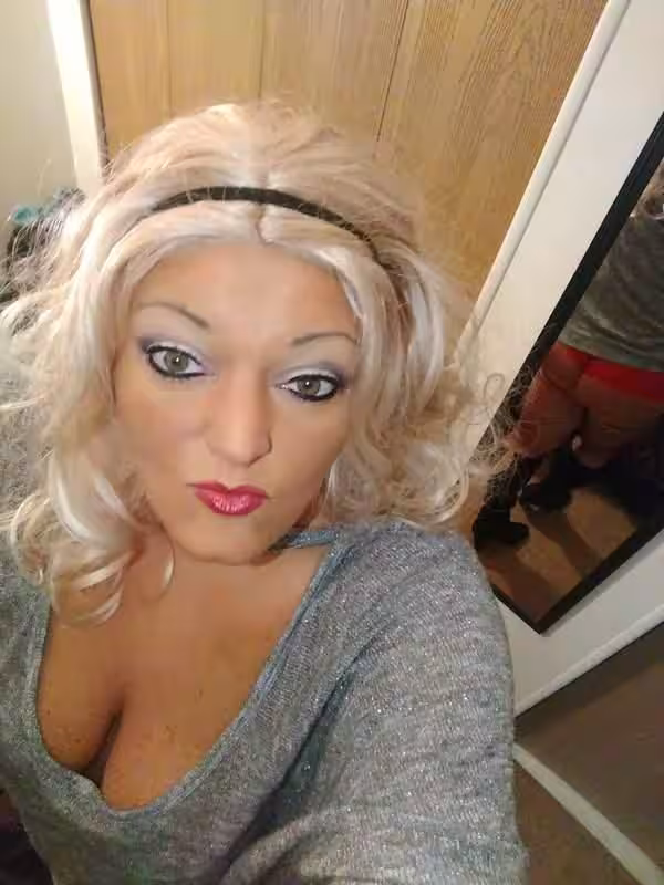 Escort/Massage/S&M Miss Kitty in Akron, OH