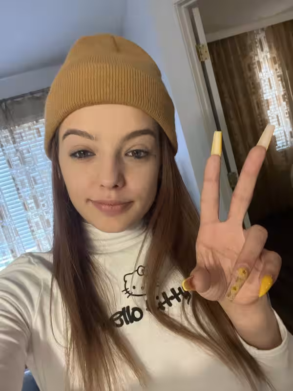 Escort Apple Almi in Alexandria, VA