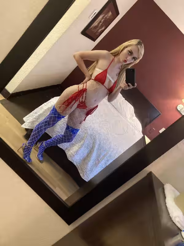 Escort Laila in Alexandria, VA