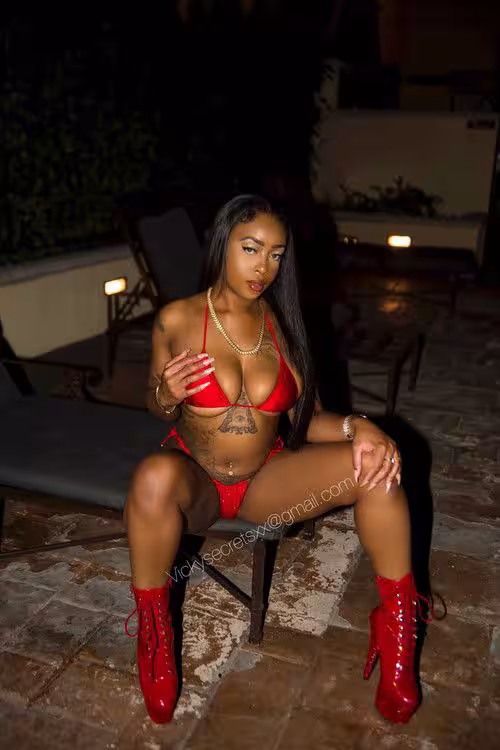 Escort/Massage/S&M Angel / Vicky in Anaheim, CA