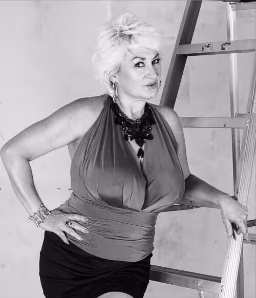 Escort/Massage/S&M Dana Hayes in Anaheim, CA