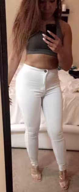 Escort Maay Lee in Arlington, VA