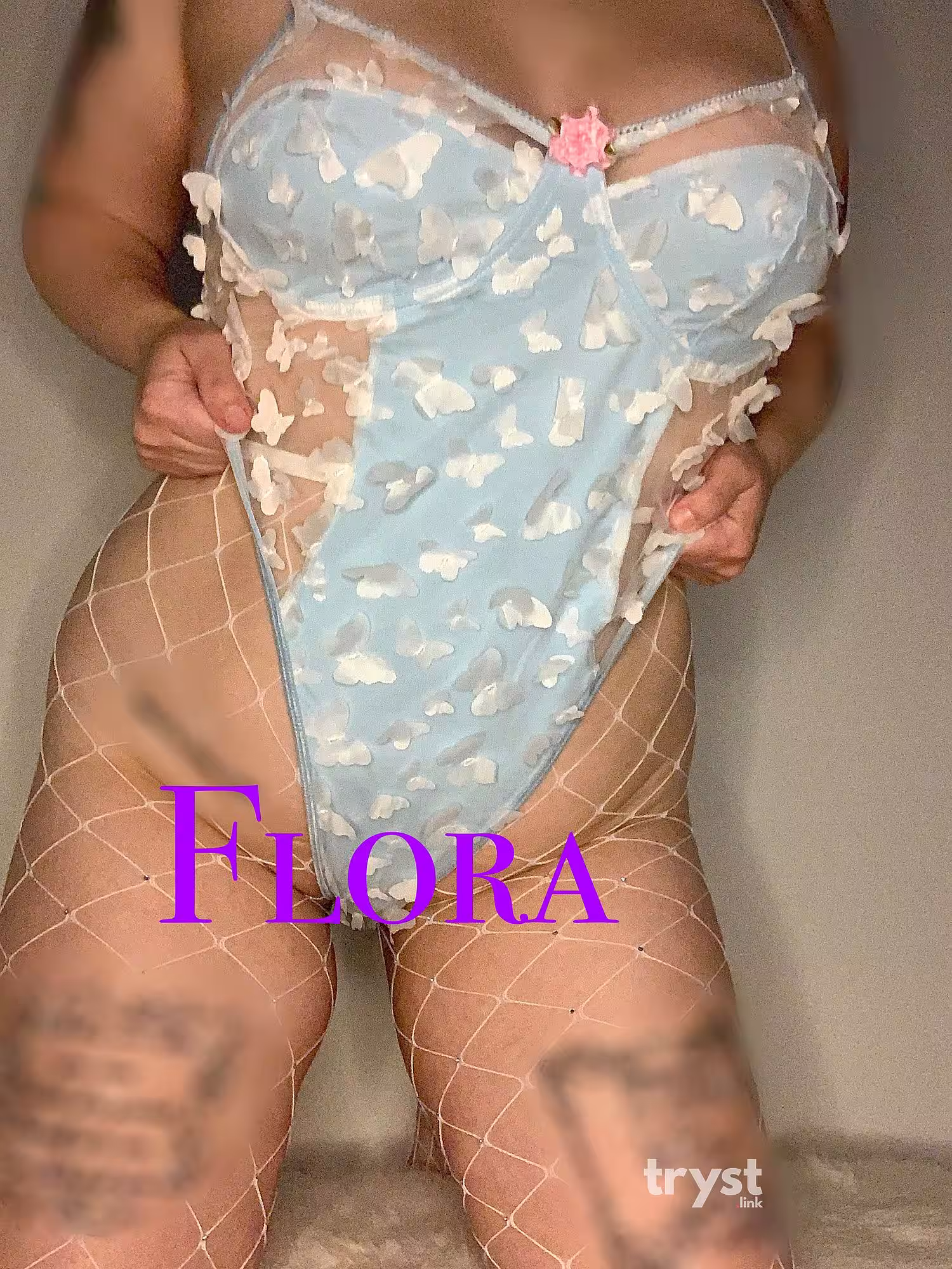 Escort Flora in Asheville, NC