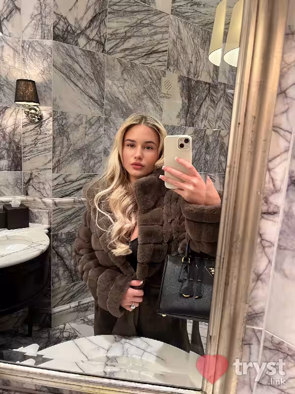Escort Adriana in Atlanta, GA