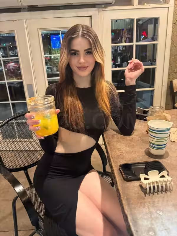 None Amber / Mila / Holly / Emma in Atlanta, GA