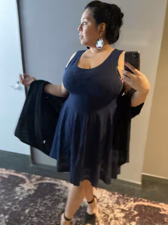 Escort Esmeeplease in Bakersfield, CA