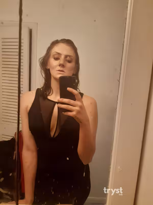 Escort Elli / Lana in Baltimore, MD