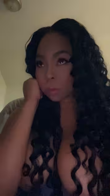 Escort Hunny / Victoria in Birmingham, AL