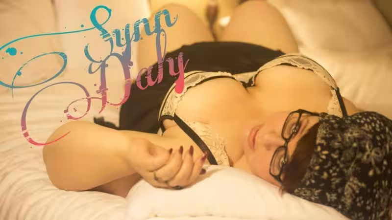 Escort Synn Daly in Bloomington, MN