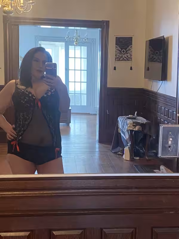 Escort Allie Kat in Boston, MA