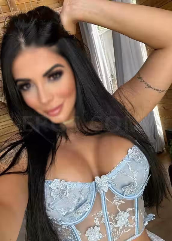 Escort/Massage Priscila Santoro in Boston, MA