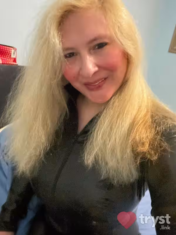 Escort/Massage/S&M Gigi Amour in Boston, MA