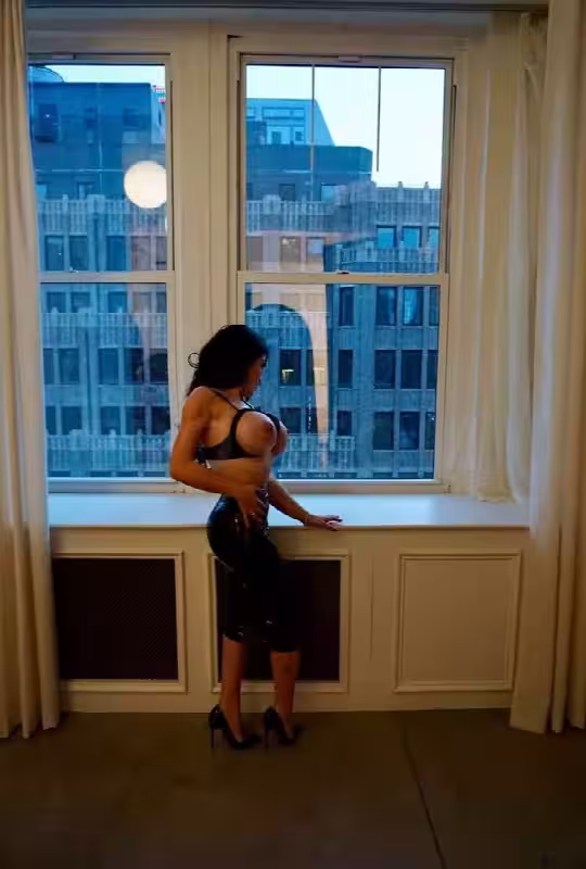 Escort/Massage/S&M Valentina / Francesca in Boston, MA