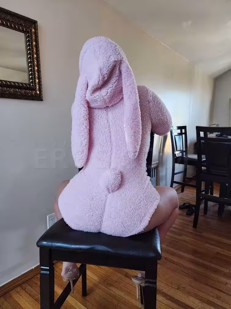 Escort Topacio in Boston, MA