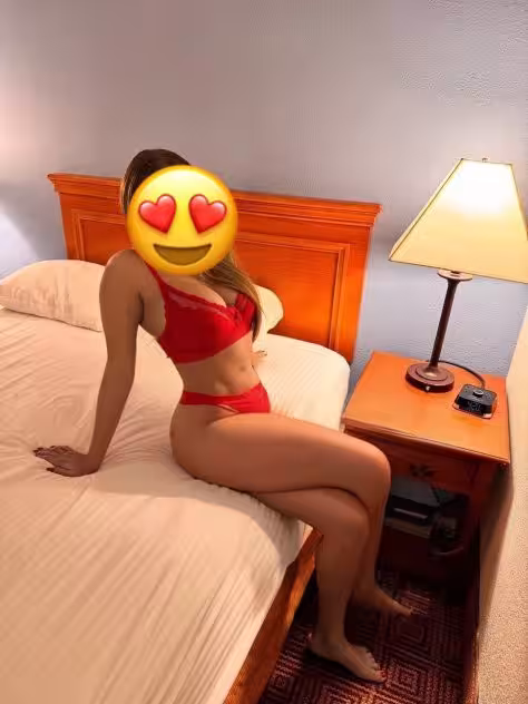 None Mariel in Bridgeport, CT