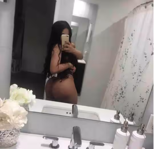 Escort Sandra in Brooklyn, NY