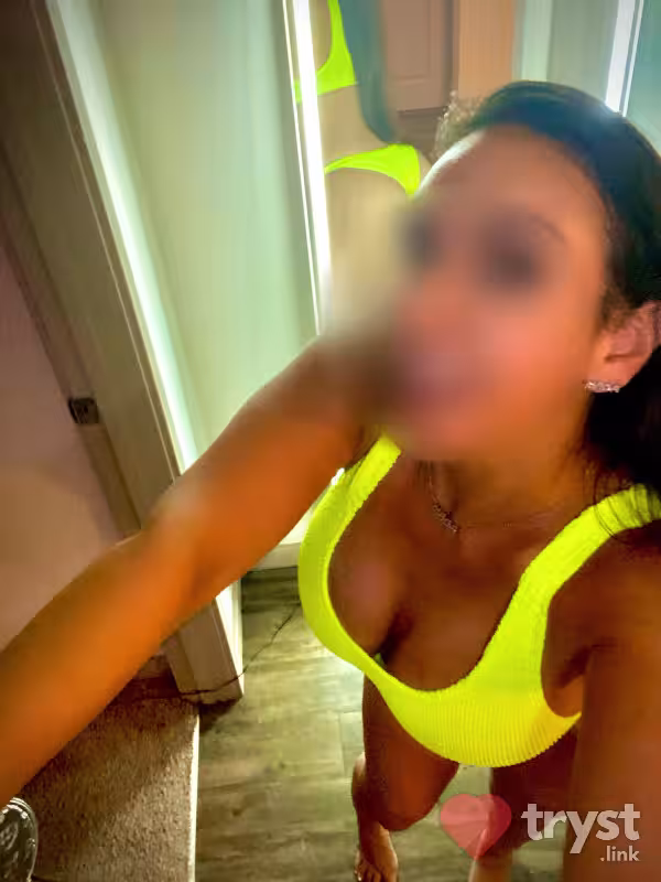 Massage Juliet Jewel in Buckhead, GA