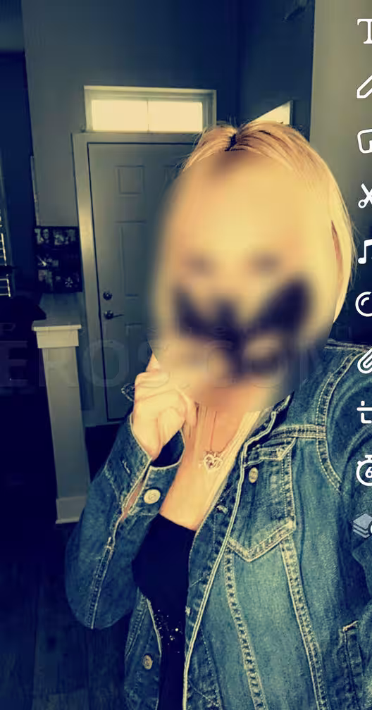 Escort/Massage Abby in Carmel, IN