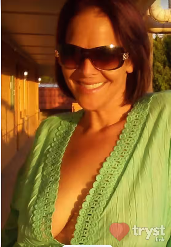 Escort Nikki in Chandler, AZ