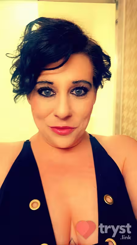 Escort Amber in Charleston, SC