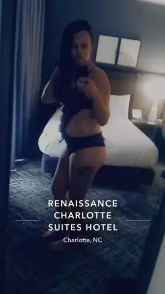 Escort Sommer in Charlotte, NC