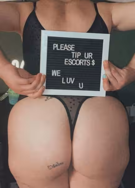 Escort Cora / Demi in Chesapeake, VA