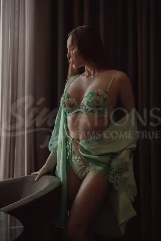 Escort/Massage Aisha Love in Chicago, IL