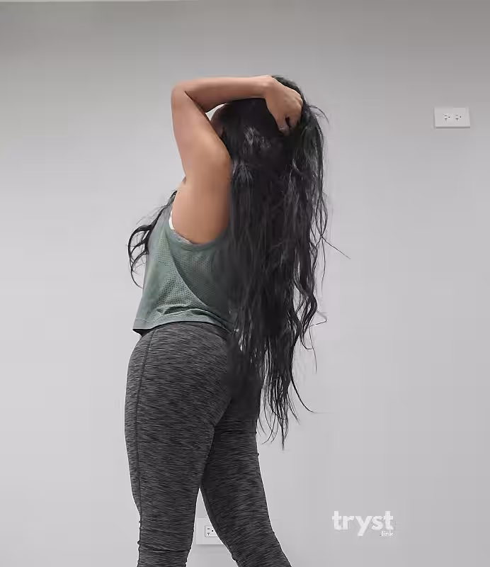 Escort/Massage Bella in Chicago, IL