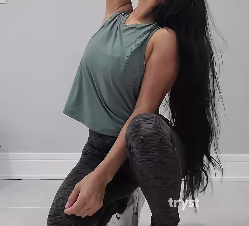 Escort/Massage Bella in Chicago, IL