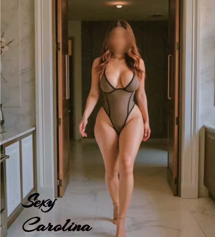 Escort/Massage Carolina in Chicago, IL