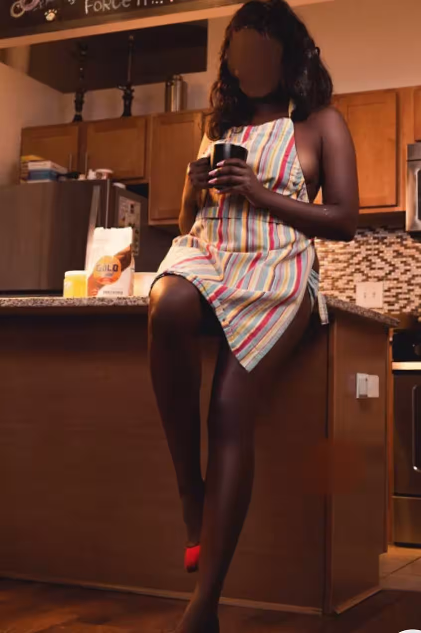 Escort/Massage Kavita Flowers in Chicago, IL