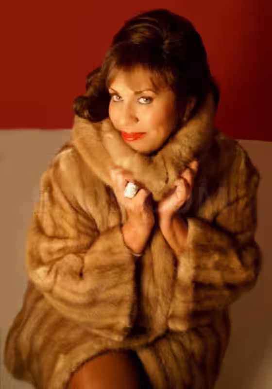 Escort/Massage Melanie38DD in Chicago, IL