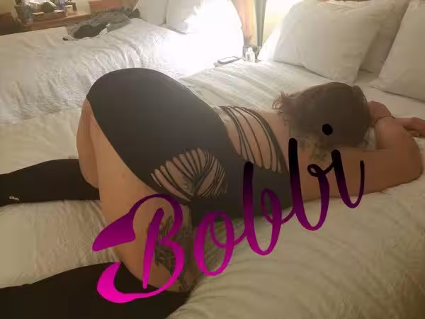 Escort/Massage/S&M Bobbi in Chicago, IL