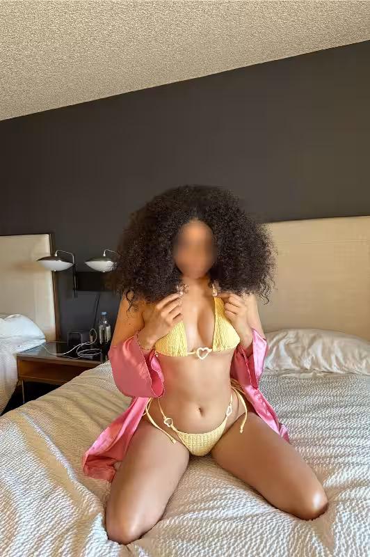 None Allie in Chicago, IL