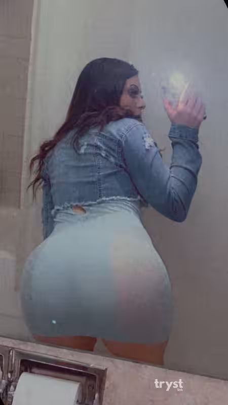 Escort Sierra in Columbus, OH