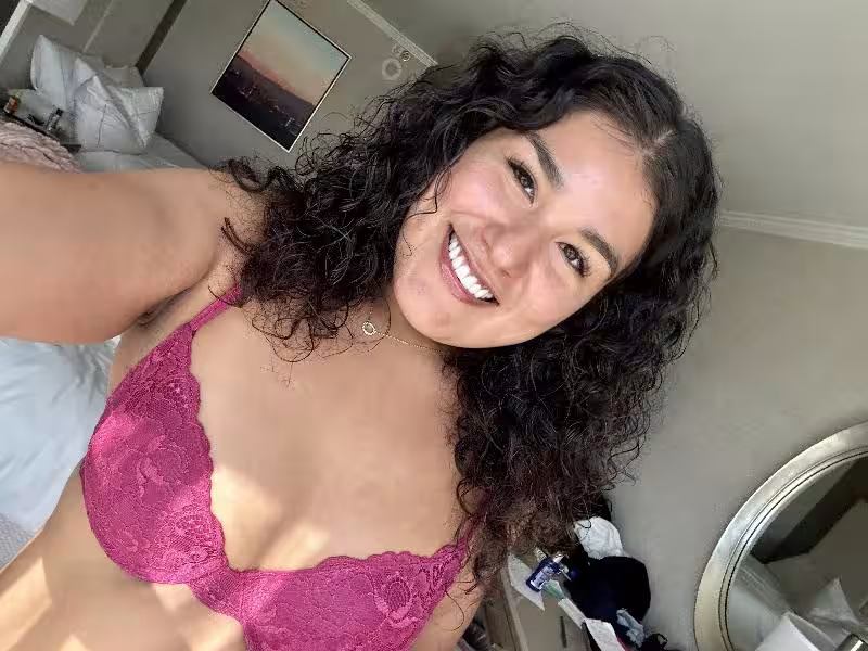 Escort Alexandria in Costa Mesa, CA