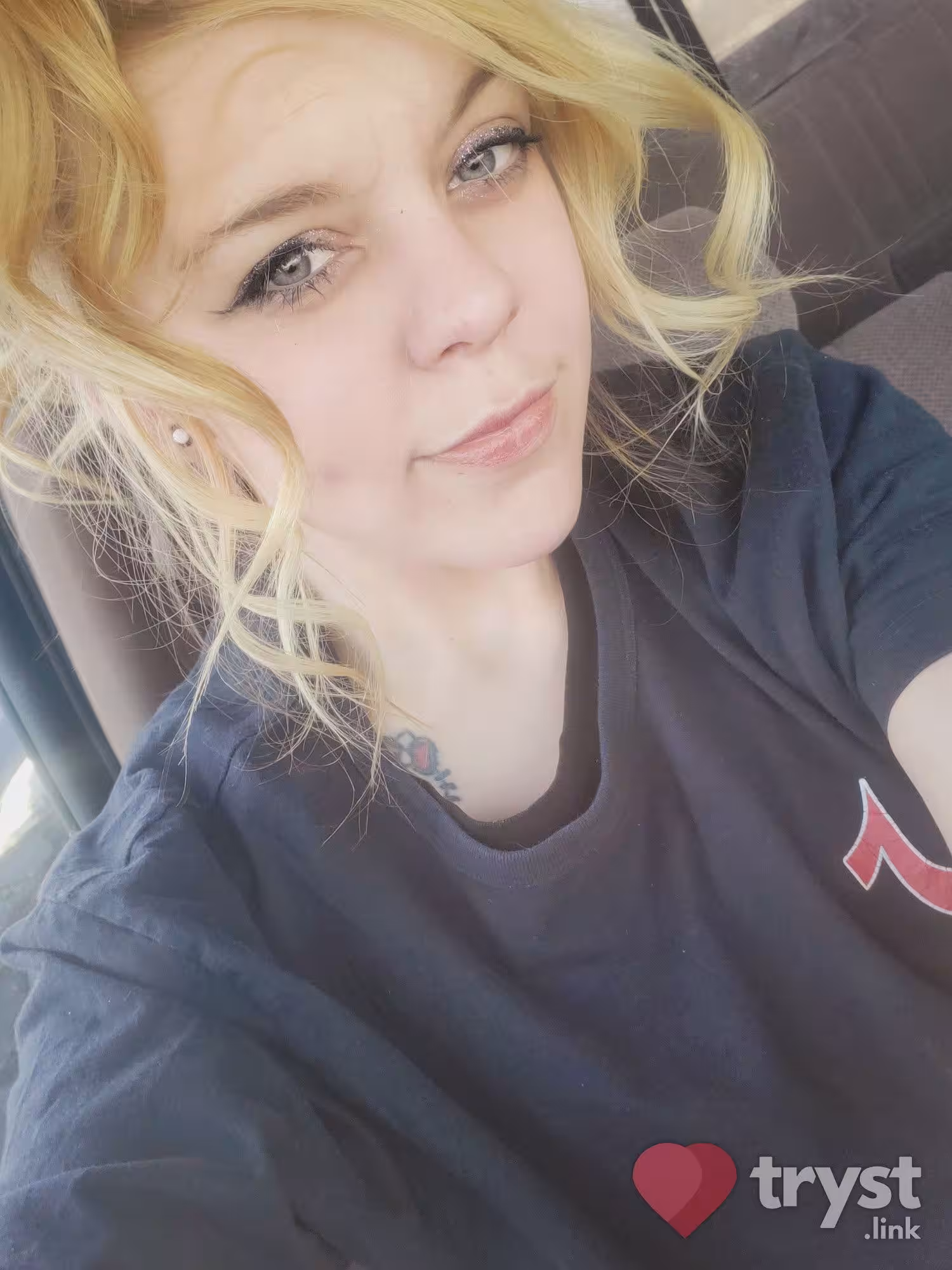 Escort Kitty in Denver, CO