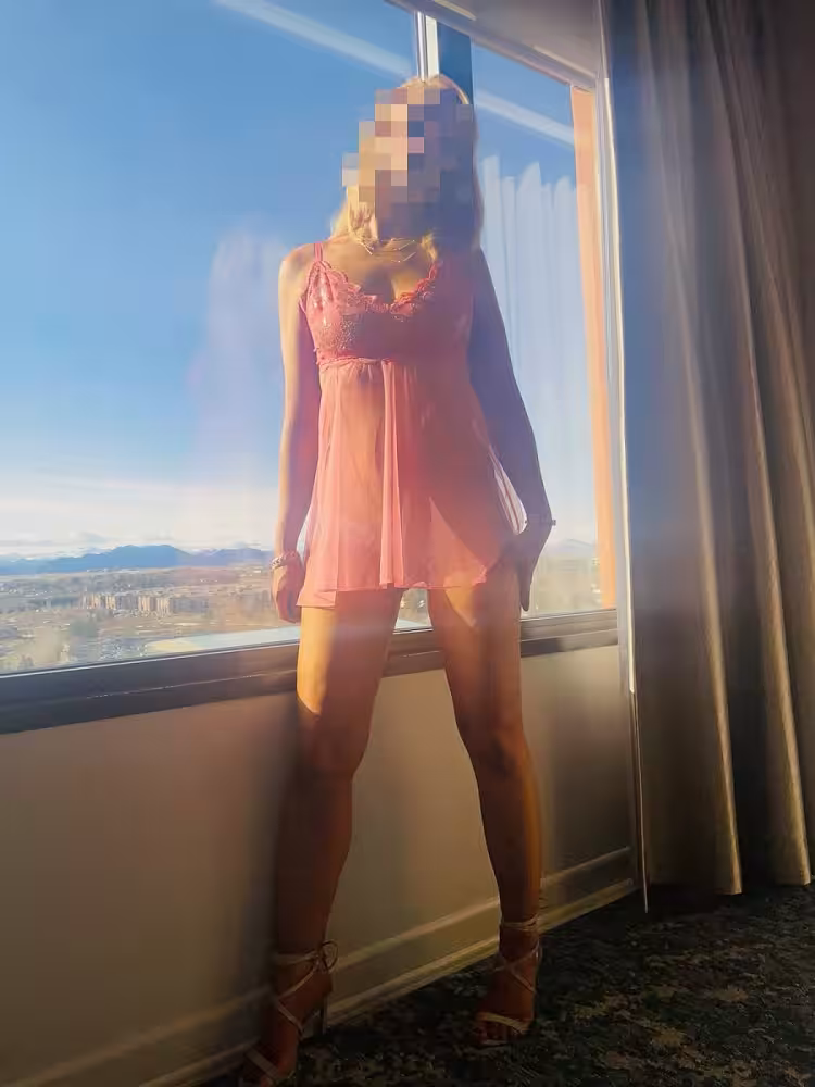 Escort/Massage Monroe Pierce in Denver, CO