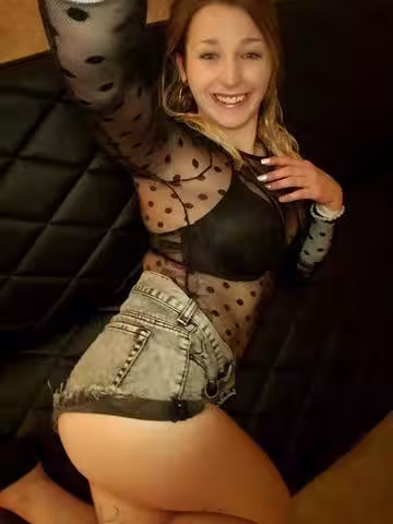 Escort/Massage/S&M Jordyn Snow in Denver, CO