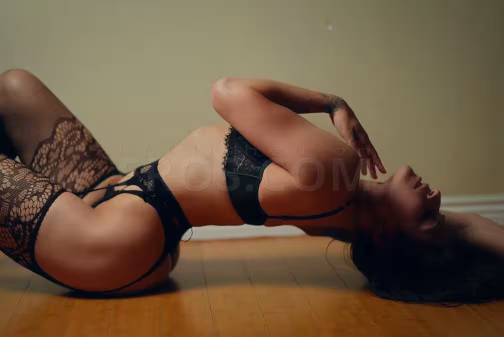 Massage Kira in Denver, CO