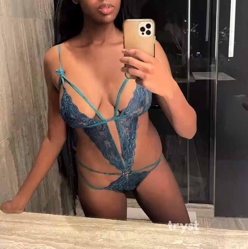 Escort/Massage Ava Reid in Detroit, MI