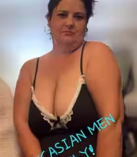 Escort/Massage Hailey VonBanks / Amber in Eagan, MN