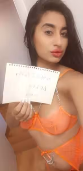 Escort Delia in Edison, NJ