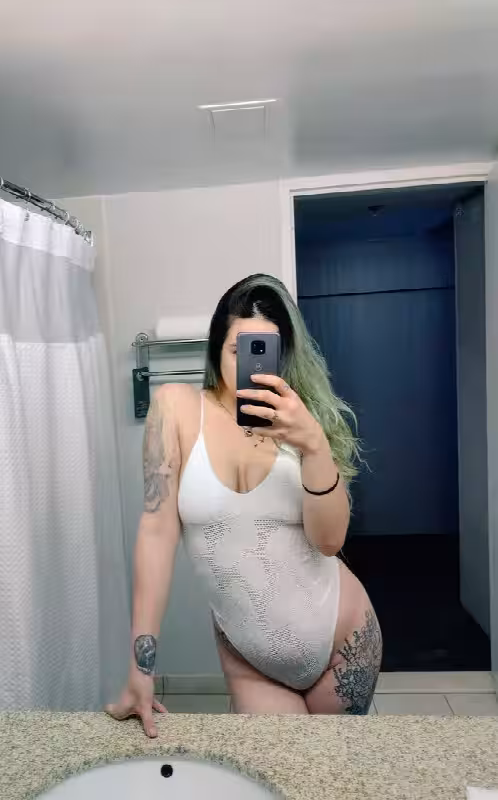 Escort Elaina Faye / Cassie Eden in Edison, NJ