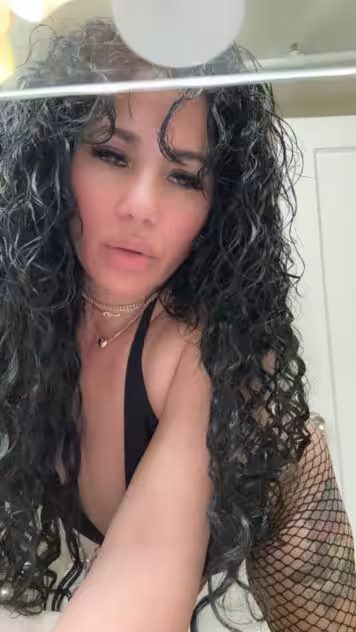 Escort/Massage Clau in Elmhurst, IL