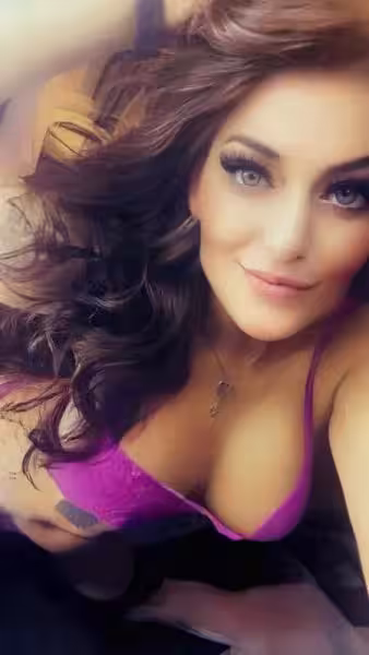 Escort Briana in Fayetteville, NC