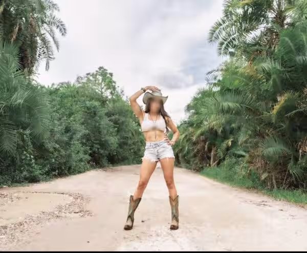 Escort Veronica in Fort Myers, FL