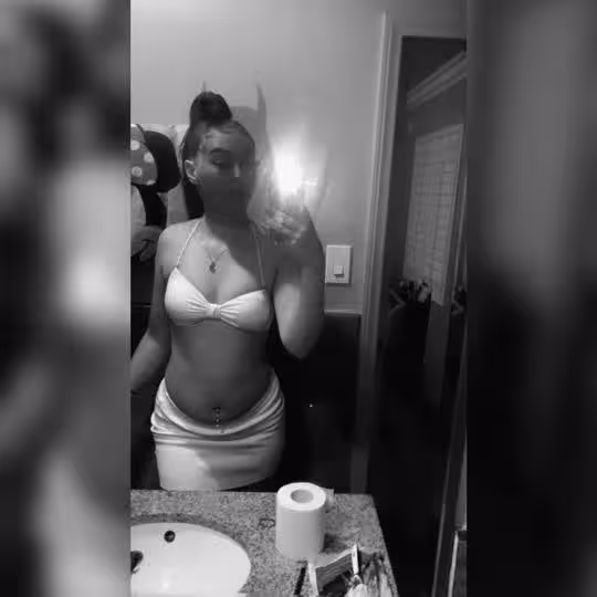 Escort Kayla in Gardena, CA