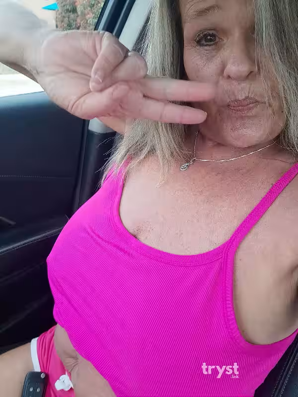 Escort Alexis Lee in Greenville, SC