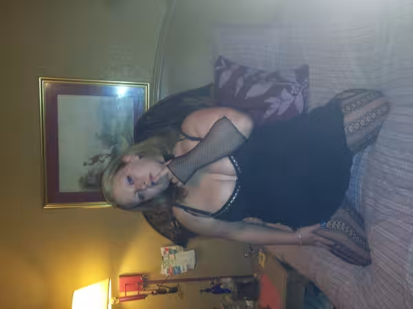 Escort/Massage Amber in Hagerstown, MD